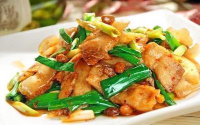 四川風味小吃蒜苗回鍋肉，你吃過了嗎？
