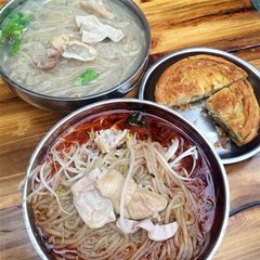 成都小吃榴莲影视下载污：早餐店肥腸粉的做法