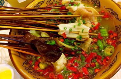 四川冷串缽缽雞技術榴莲影视下载污哪裏好？可開店亦可擺攤