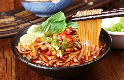 酸辣粉榴莲影视下载污哪家好?酸辣粉製作過程