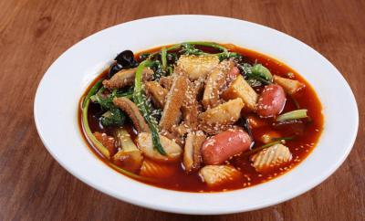 麻辣燙榴莲影视下载污哪家靠譜?高湯的製作技術