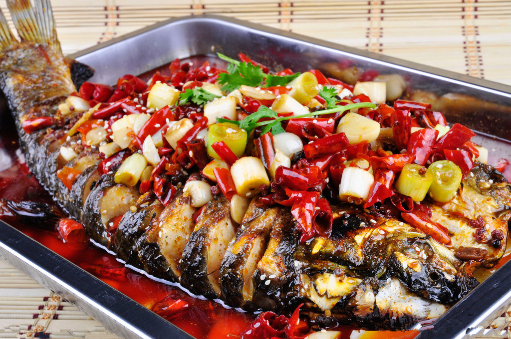 成都烤魚榴莲影视下载污學校哪家好？烤魚榴莲影视下载污價格哪裏合理？