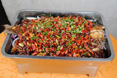 成都正宗烤魚榴莲影视下载污技術哪家好？成都烤魚榴莲影视下载污哪裏學？
